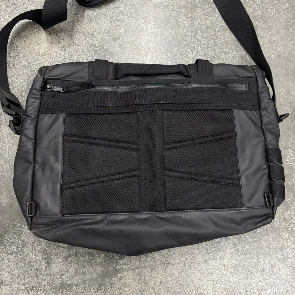 Timbuk2 bag used